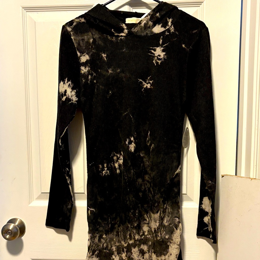 Madden Girl Charcoal and Ash Knit Top